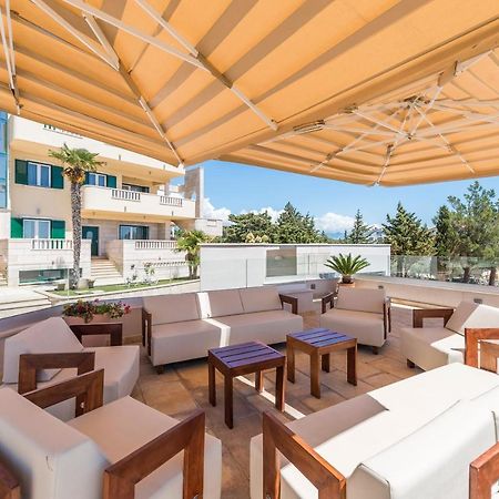 Pool Terrace Sea View Sarkic Apartment โนวาลยา ภายนอก รูปภาพ
